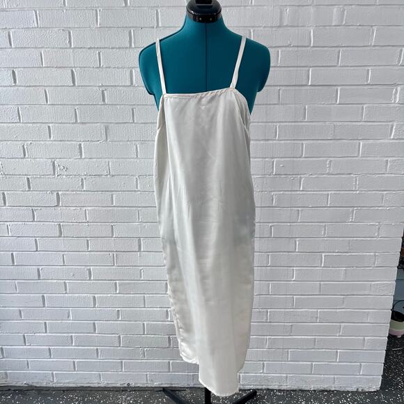 Vintage handmade satin slip - Picture 1 of 4